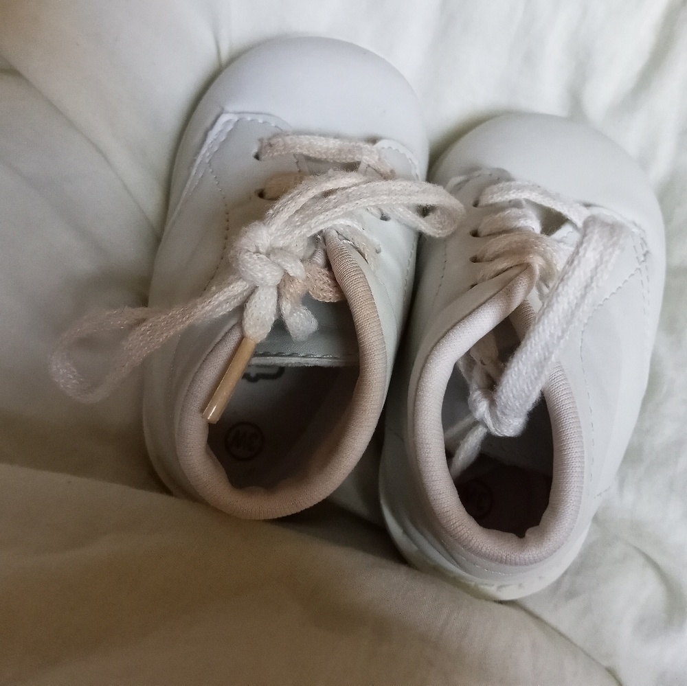 Baby shoes